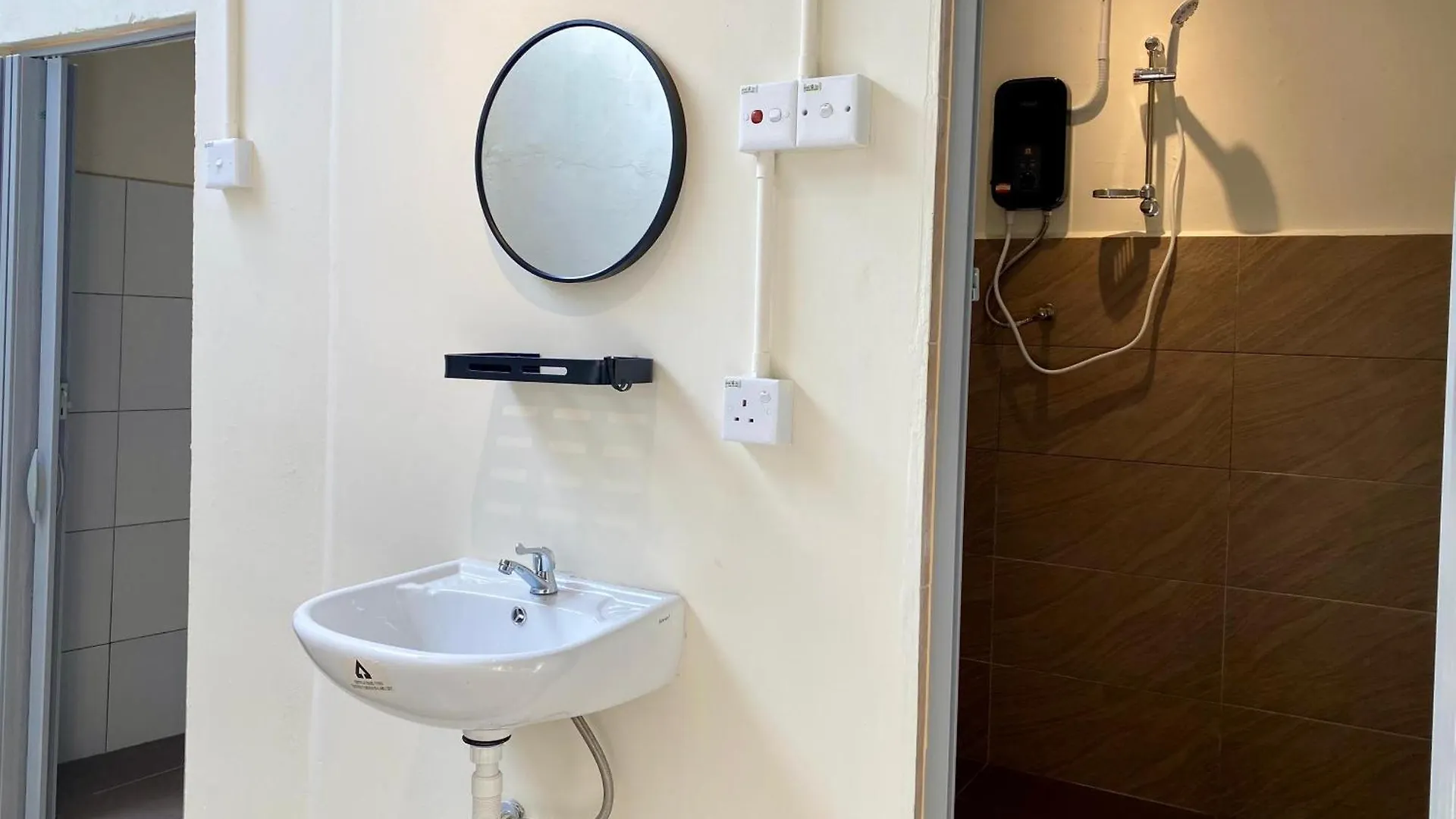 Melayu Villa By Aayu - 8 Mins Walk To Armenian St George Town Gasthuis