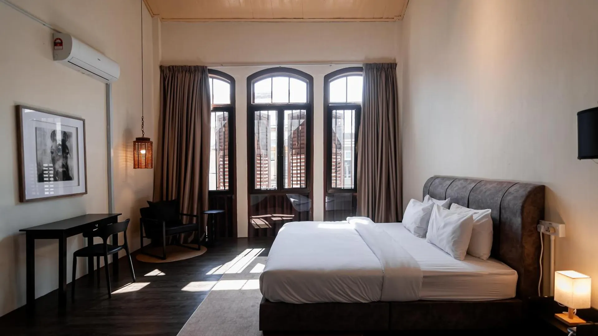 Melayu Villa By Aayu - 8 Mins Walk To Armenian St George Town 0*,