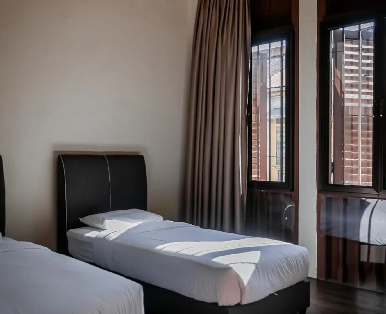 Gasthof Melayu Villa By Aayu - 8 Mins Walk To Armenian St George Town